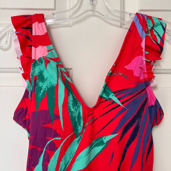 NWOT Jessica Simpson Tropical Print Ruffle Strap One-Piece Swimsuit S - Picture 3 of 15